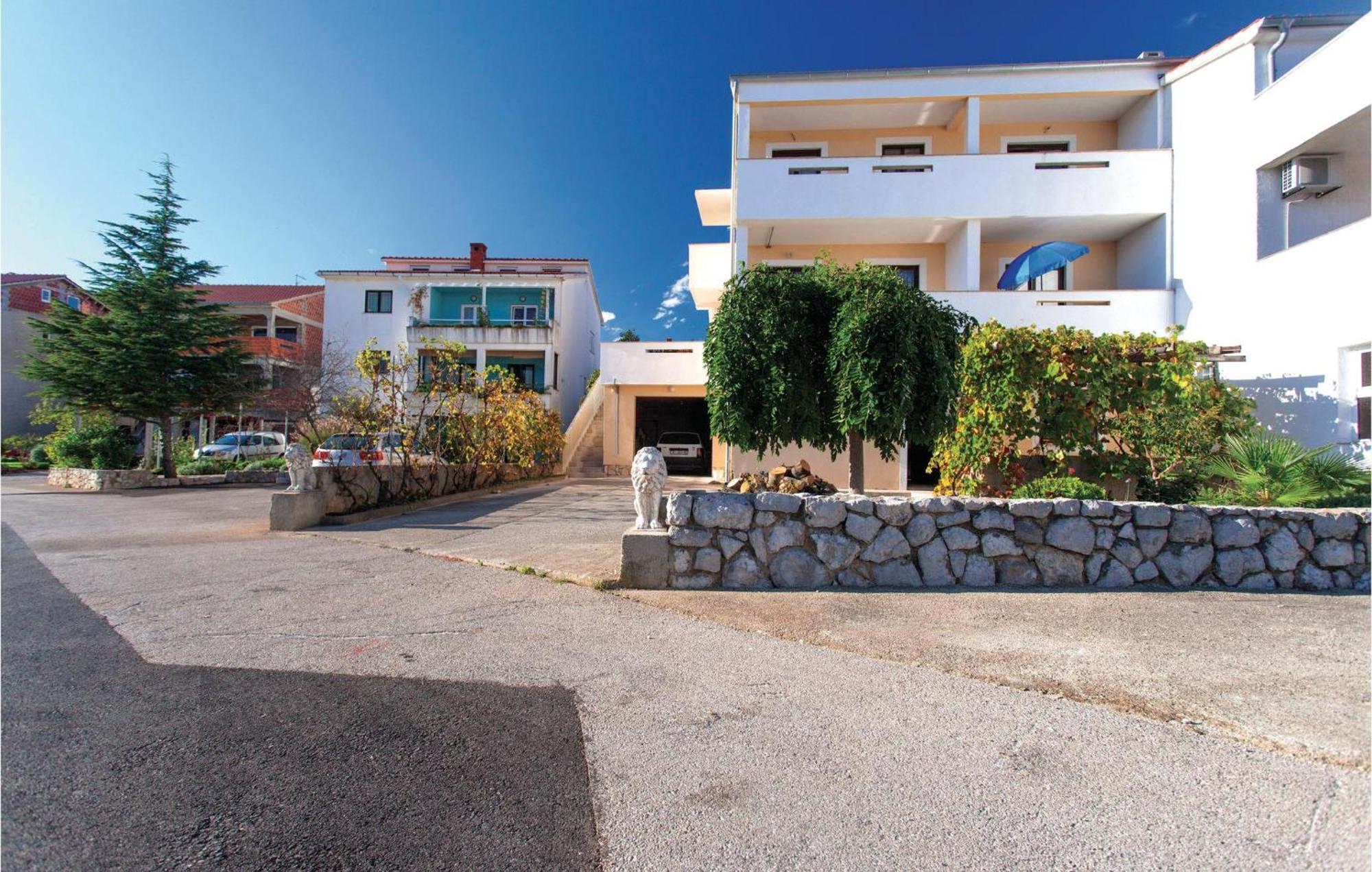 Gorgeous Apartment In Krk With Wifi Krk Town Exterior foto
